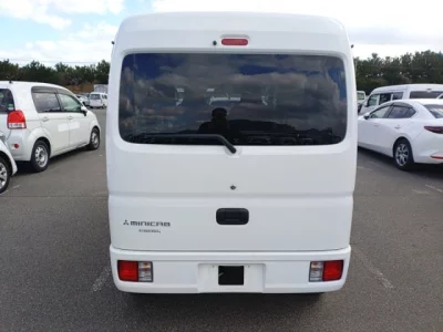 Mitsubishi MINICAB VAN