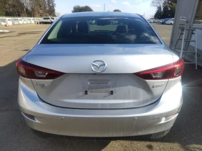 Mazda AXELA  с аукциона в Японии