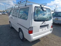 Mazda BONGO VAN лот № 24560 оценка 3.5  с аукциона в Японии 4