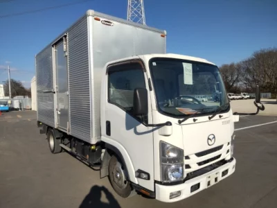 Mazda TITAN  с аукциона в Японии