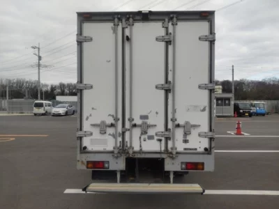 Hino DUTRO  с аукциона в Японии