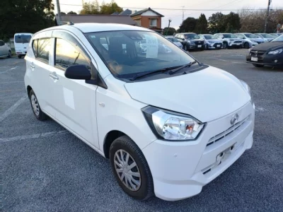 Daihatsu MIRA E S
