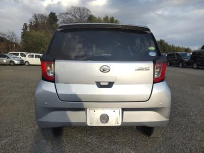 Daihatsu MIRA E S