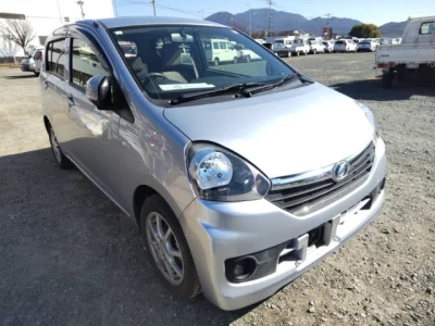 Daihatsu MIRA E S