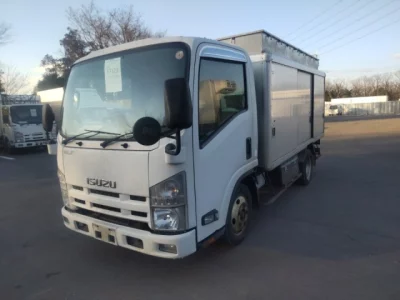 Isuzu ELF
