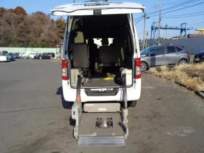 Nissan CARAVAN VAN