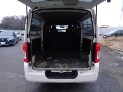 Nissan CARAVAN VAN