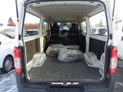 Nissan CARAVAN VAN