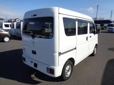 Nissan CLIPPER VAN