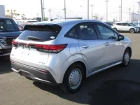 Nissan NOTE лот № 3207 оценка 4  с аукциона в Японии 1