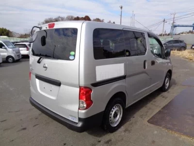 Nissan NV200