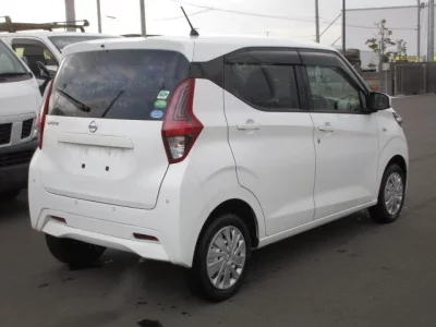 Nissan DAYZ  с аукциона в Японии