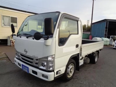 Nissan ATLAS  с аукциона в Японии