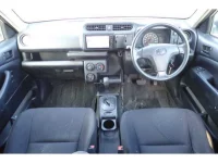 Toyota SUCCEED лот № 1002 оценка 3.5  с аукциона в Японии 3