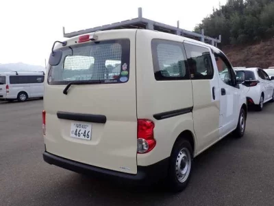 Mitsubishi DELICA