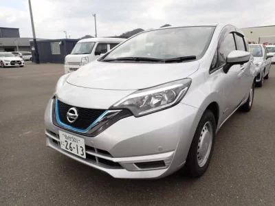 Nissan NOTE  с аукциона в Японии
