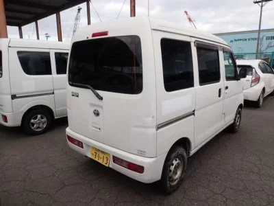 Toyota PIXIS VAN  с аукциона в Японии
