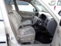 Mazda DEMIO лот № 90 оценка R  с аукциона в Японии 6