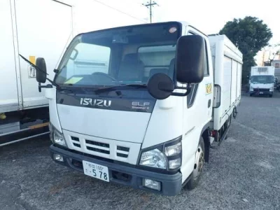 Isuzu ELF