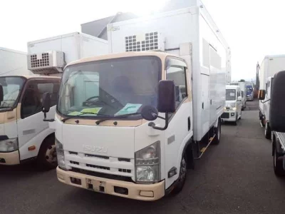 Isuzu ELF