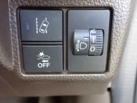 Honda N BOX лот № 22 оценка 3.5  с аукциона в Японии 4