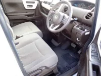 Honda N BOX лот № 22 оценка 3.5  с аукциона в Японии 5