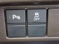 Honda N BOX лот № 22 оценка 3.5  с аукциона в Японии 6