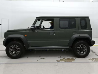 Suzuki JIMNY NOMADE