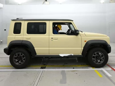 Suzuki JIMNY NOMADE