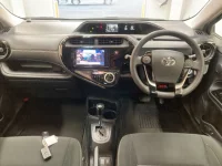 Toyota AQUA лот № 3191 оценка 4  с аукциона в Японии 2