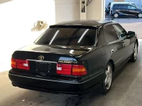 Toyota CELSIOR лот № 3884 оценка R  с аукциона в Японии 1