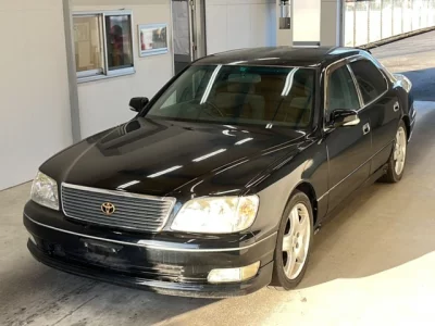 Toyota CELSIOR  с аукциона в Японии