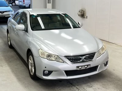 Toyota MARK X  с аукциона в Японии