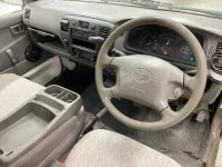 Toyota TOWN ACE TRUCK лот № 3802 оценка 3.5  с аукциона в Японии 2