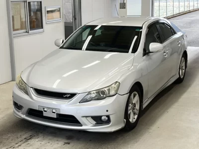 Toyota MARK X  с аукциона в Японии
