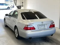 Toyota CROWN лот № 3086 оценка 3.5  с аукциона в Японии 4