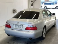 Toyota CROWN лот № 3086 оценка 3.5  с аукциона в Японии 1