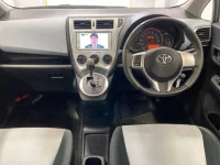Toyota RACTIS лот № 3067 оценка 3.5  с аукциона в Японии 2