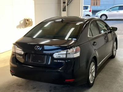 Lexus HS