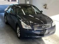 Nissan SKYLINE лот № 3879 оценка 3.5  с аукциона в Японии 3