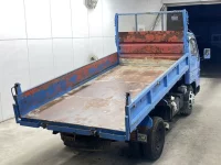 Mazda TITAN лот № 3896 оценка 3  с аукциона в Японии 1