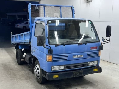 Mazda TITAN  с аукциона в Японии