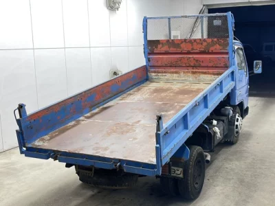 Mazda TITAN  с аукциона в Японии