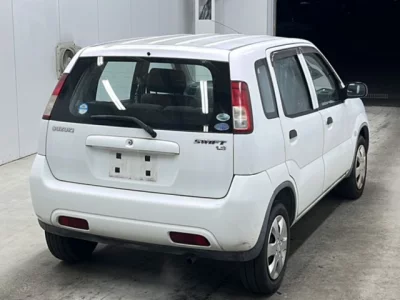 Suzuki SWIFT  с аукциона в Японии