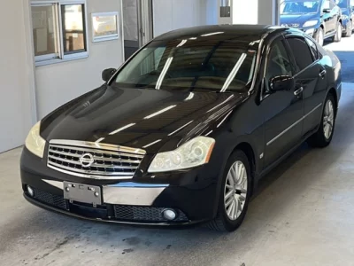 Nissan FUGA  с аукциона в Японии