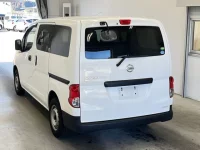 Nissan NV200 лот № 3818 оценка 3.5  с аукциона в Японии 4