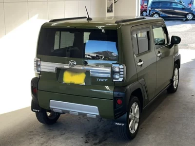 Daihatsu TAFT