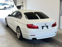 BMW 5-Series лот № 3592 оценка 3.5  с аукциона в Японии 4