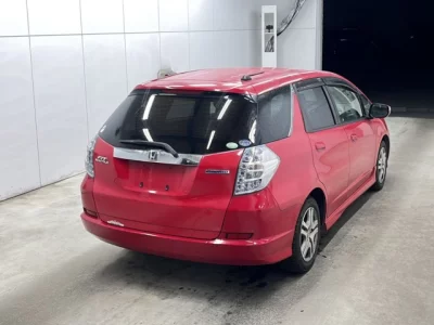 Honda FIT SHUTTLE  с аукциона в Японии