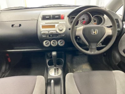 Honda FIT  с аукциона в Японии